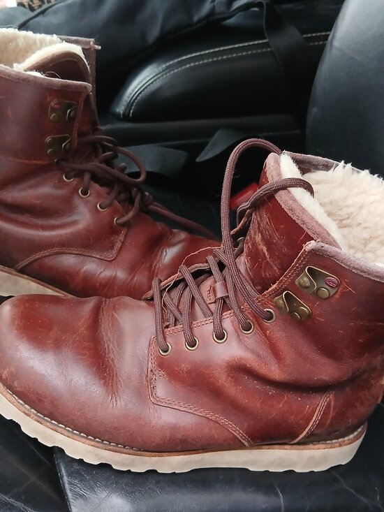 UGG Men's Cason Waterproof Casual Boot - Picture 1 of 9